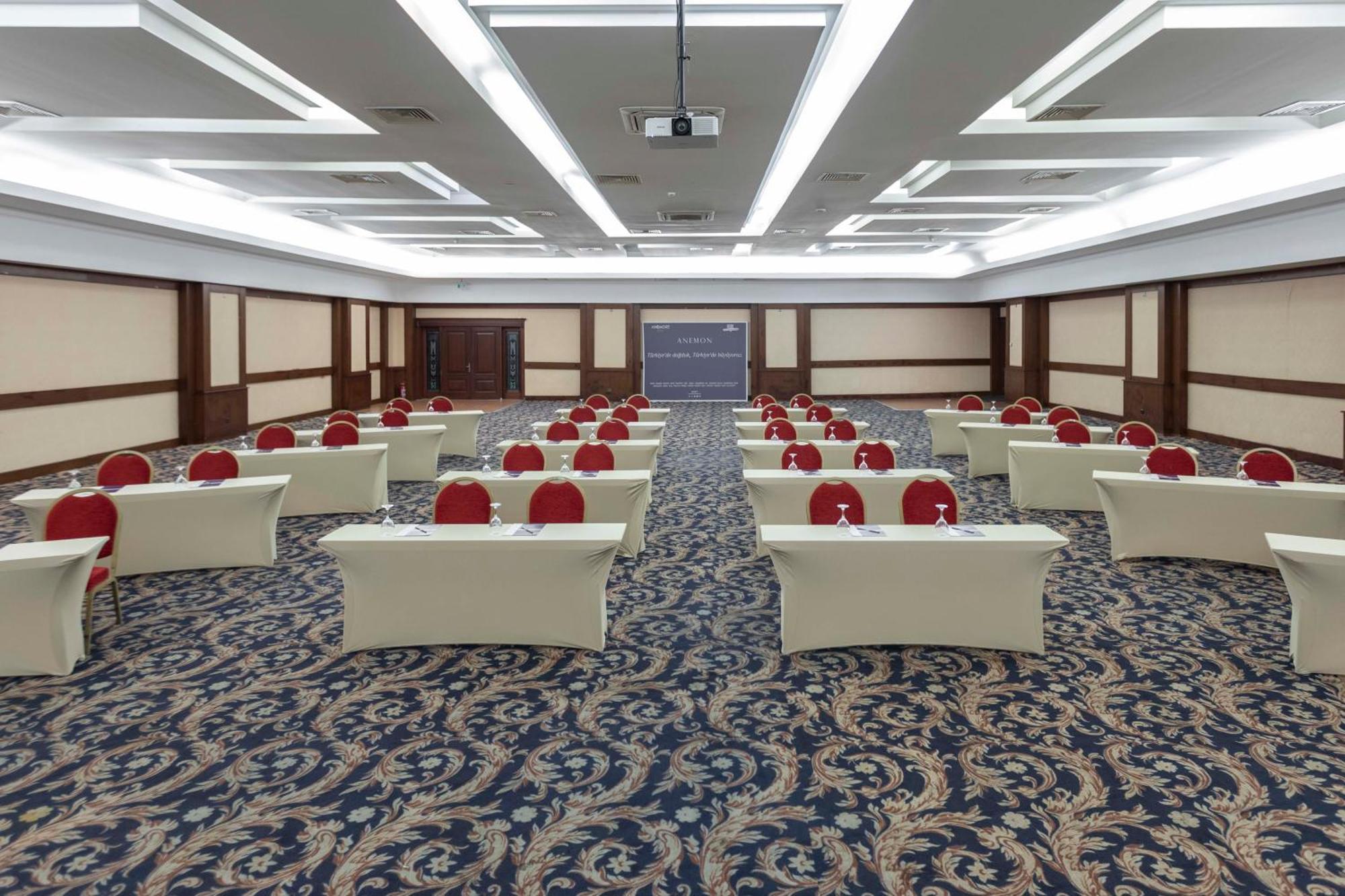 Anemon Grand Manisa Otel מראה חיצוני תמונה