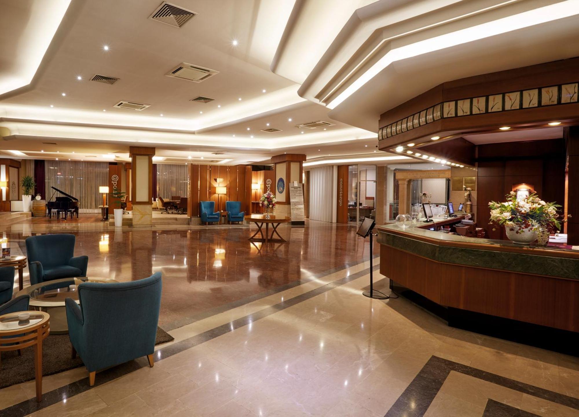 Anemon Grand Manisa Otel מראה חיצוני תמונה