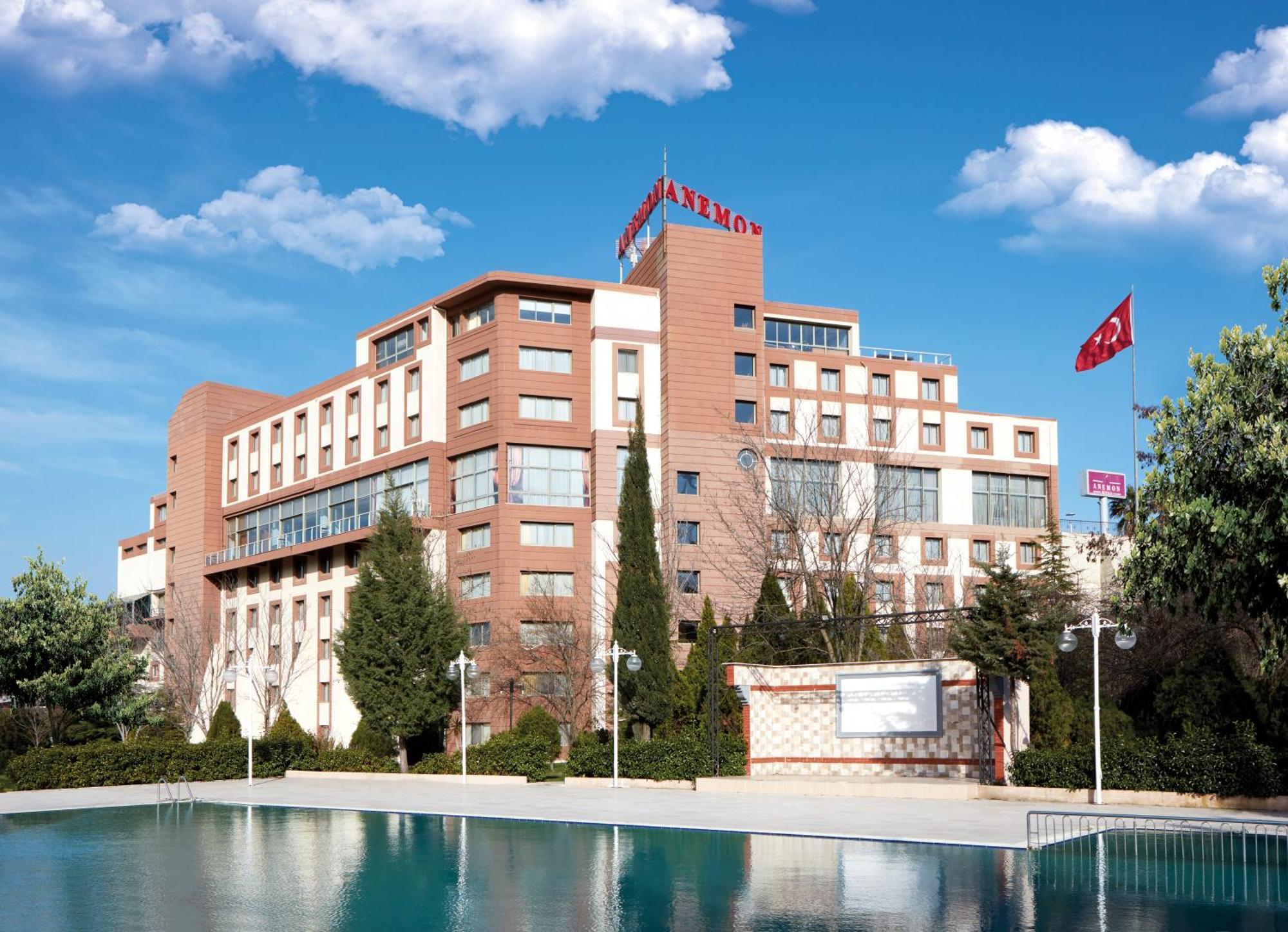 Anemon Grand Manisa Otel מראה חיצוני תמונה